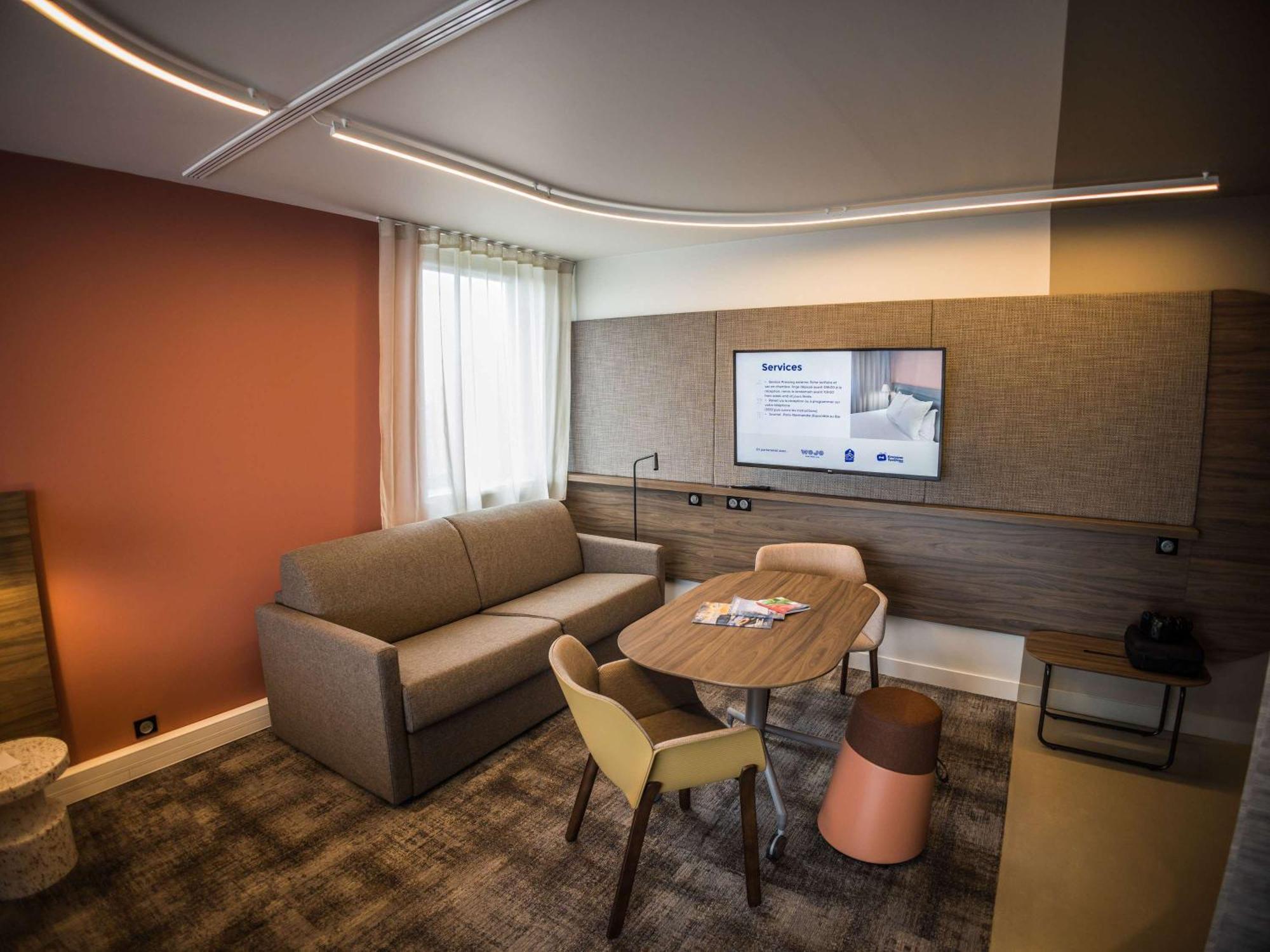 Novotel Suites Rouen Normandie Экстерьер фото